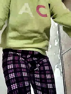 illay love online show from February 3, 6:22 am