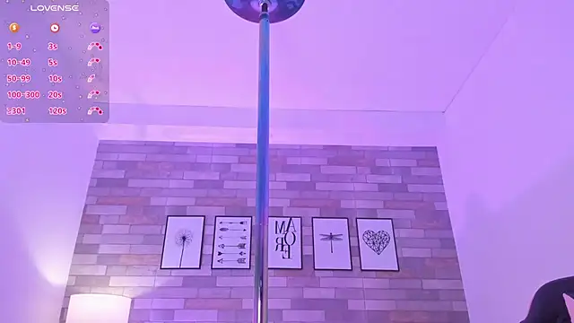 BonnieAnderson  online show from September 19, 12:42 am