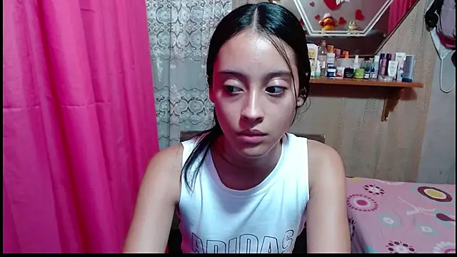 Lunawillis online show from March 17, 8:24 pm