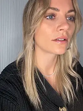 Milla  one online show from September 29, 7:02 am