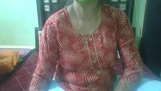 couplesuni online show from October 11, 8:08 am