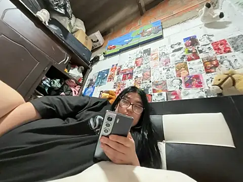 violeta 818 online show from April 6, 4:46 am