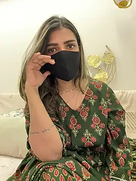 MaYaa  11 online show from February 19, 7:41 am