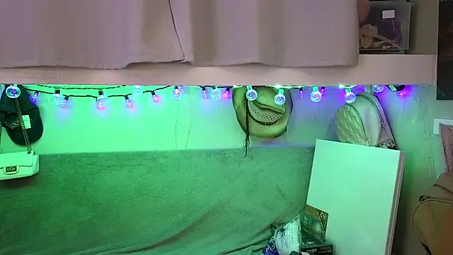 cunty tranny lydia online show from September 26, 4:54 am