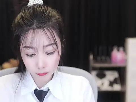 Nuyoah-77 online show from October 8, 4:55 pm