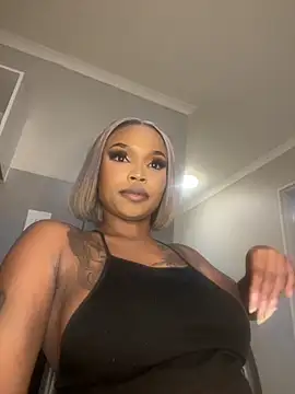 InkLady444 online show from December 5, 1:49 am