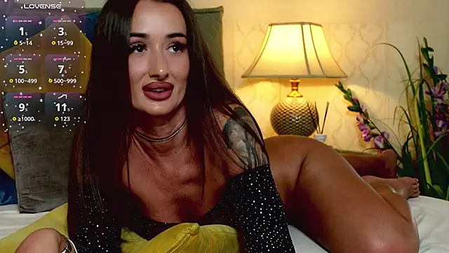 OneOutrageous online show from October 6, 5:07 pm