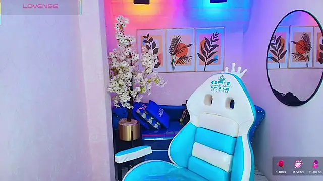 Dafne huges online show from October 21, 7:29 pm