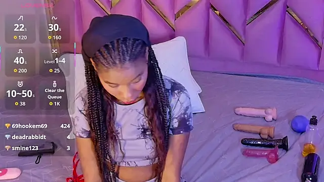 petitelittleebony online show from November 8, 3:22 am