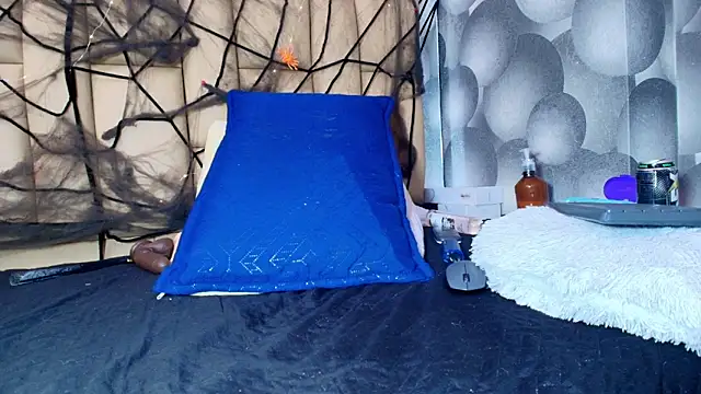 mss samy online show from October 22, 3:11 am