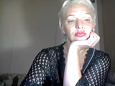 MaryJane441 online show from October 10, 8:25 pm