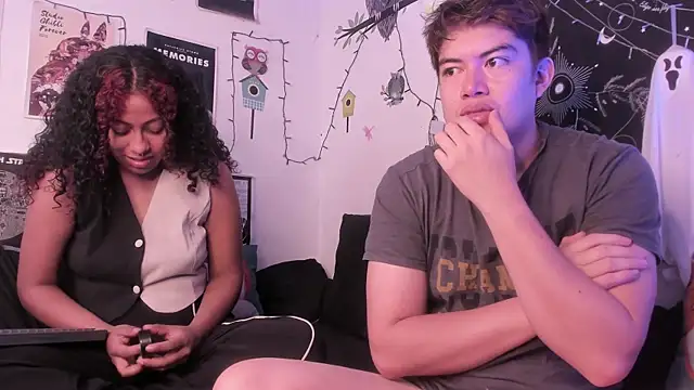 hothoneychile online show from October 24, 2:35 pm