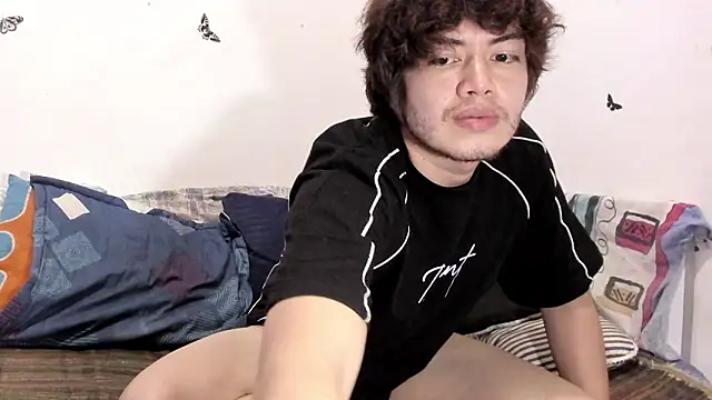 hothoneychile online show from March 3, 5:24 am