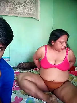 Group Of Lust online show from May 5, 7:22 am