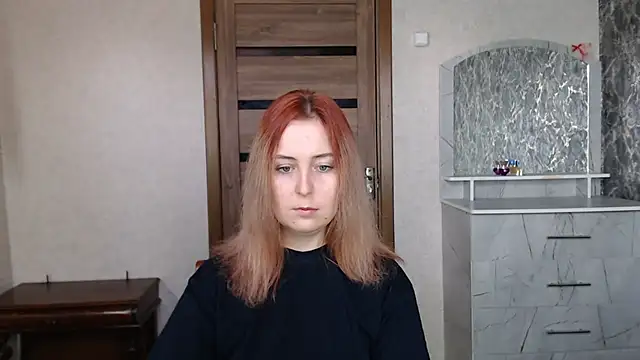 Snapshot of Kristy-Max chatting on September 25, 11:31 am Kristy-Max online show from September 25, 11:31 am