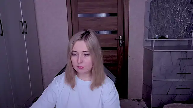 Kristy-Max online show from February 14, 9:11 am