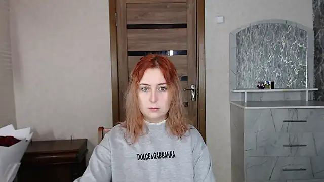 Snapshot of Kristy-Max chatting on September 19, 8:52 pm Kristy-Max online show from September 19, 8:52 pm