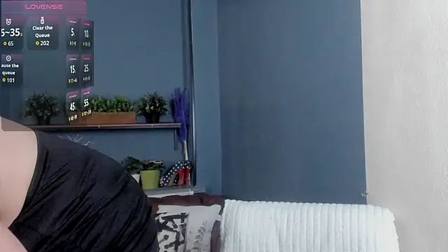 JessicaFoxie online show from February 2, 5:12 pm