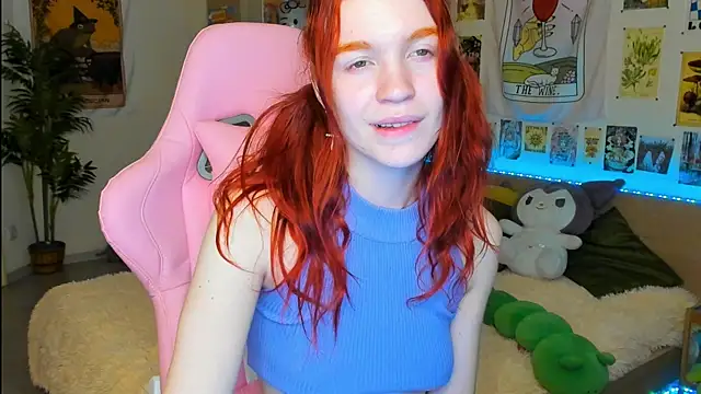 Snapshot of Sunny_Elly chatting on December 2, 7:10 am Sunny Elly online show from December 2, 7:10 am