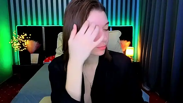 Cherry Wipe online show from April 16, 6:03 am