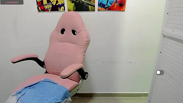 victoria love89 online show from November 5, 3:01 am