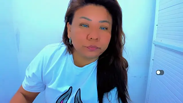 victoria love89 online show from April 8, 2:46 am