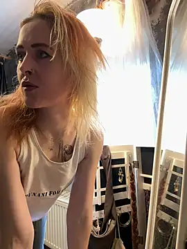 JoleneFuego online show from February 9, 9:11 am