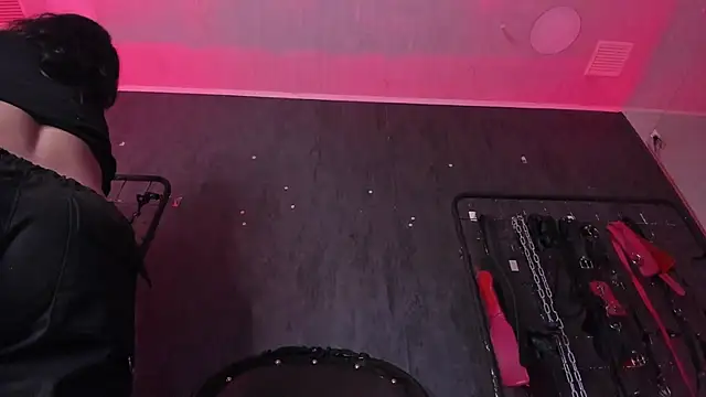 Carolina Arias online show from September 18, 8:18 pm