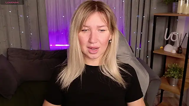 MilaBott online show from September 28, 8:14 pm