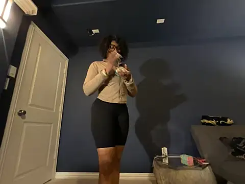 wynterheat online show from April 10, 6:30 am