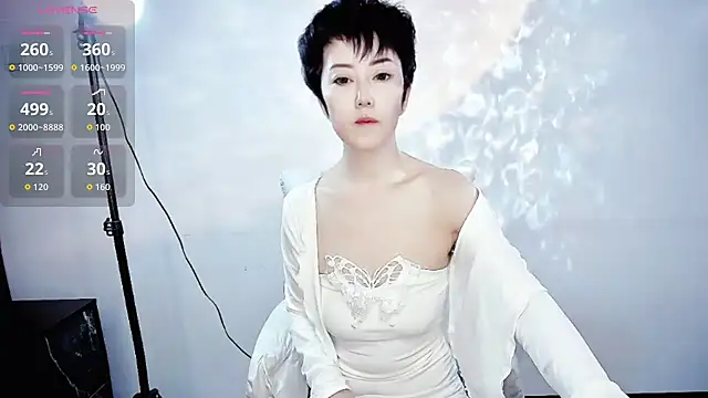 9ering-Er online show from October 27, 9:53 pm