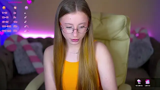 SilverrMoon online show from February 2, 7:29 am