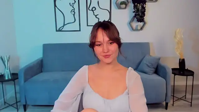 BritnieCute online show from November 26, 6:14 am