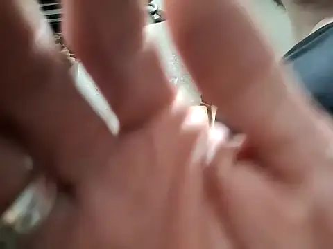 Drewpackn8 online show from February 23, 1:39 am