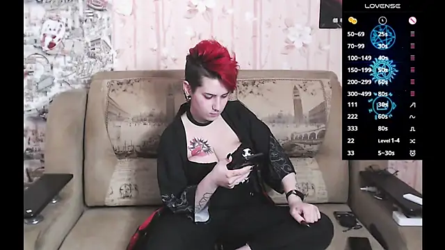 Miya Wey  online show from March 21, 11:10 pm