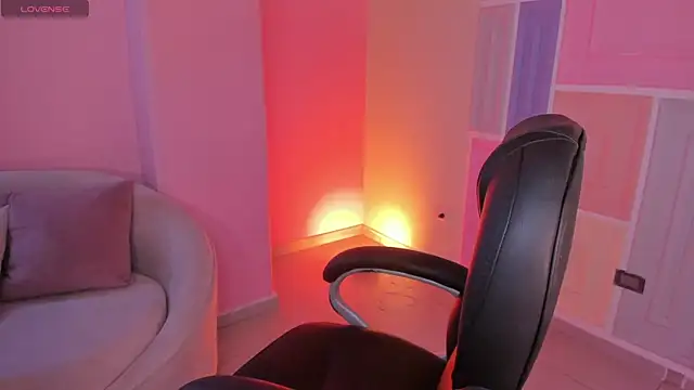 ChloePreston  online show from July 7, 11:14 am