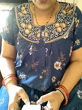 Snapshot of samitasharma chatting on October 20, 8:28 am samitasharma online show from October 20, 8:28 am