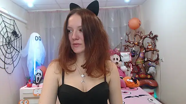 Snapshot of BarbaraStily chatting on October 23, 7:36 am BarbaraStily online show from October 23, 7:36 am