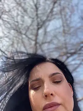 Roxana-Sexy online show from April 1, 4:57 am