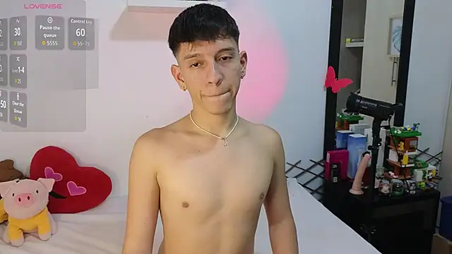 milky  boy  online show from March 12, 9:50 pm