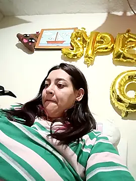 CORALINE GREYM online show from September 27, 6:53 am