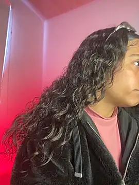 NINA 18 YEARS online show from October 20, 4:10 pm