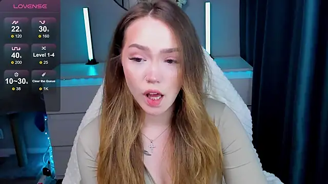 Evia r0se online show from December 5, 2:07 pm