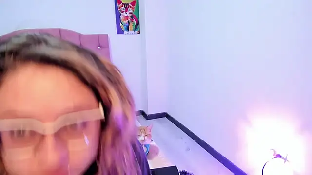 AnnieBigBoobs online show from October 25, 3:58 am