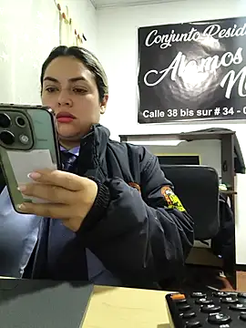 Snapshot of DULCE__26 chatting on September 14, 12:30 am DULCE  26 online show from September 14, 12:30 am