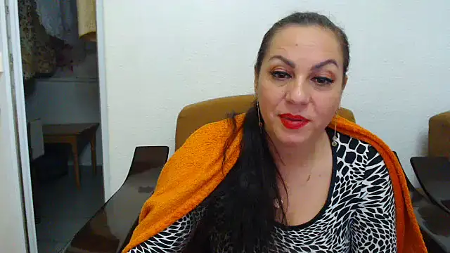 MissElla online show from November 11, 3:24 am