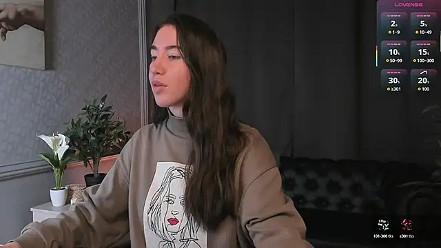 Belle Via online show from April 11, 3:37 pm