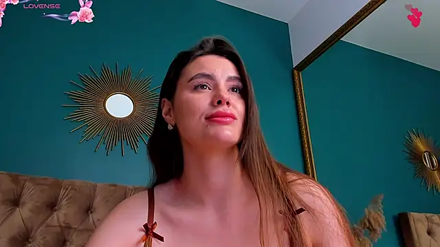 CalyMoon online show from April 17, 9:50 pm