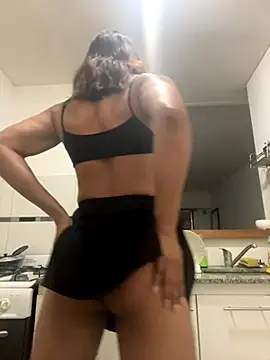 Yerucita online show from December 2, 2:35 am