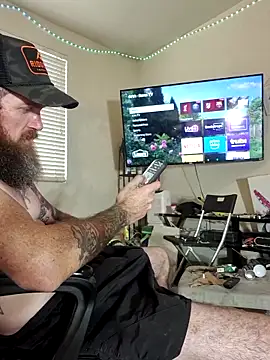 lit702 online show from April 14, 8:53 pm